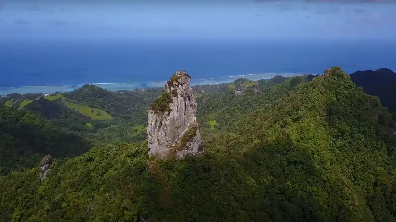 Te Rua Manga neboli Jehla na ostrovu Rarotonga