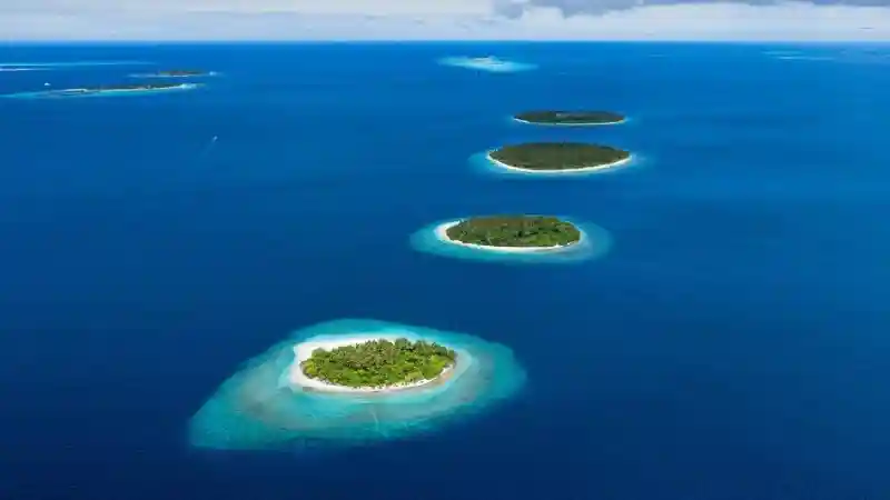 Maladivy 4 ostrovy